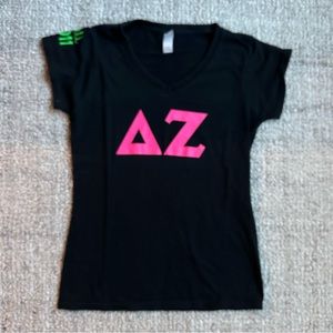 Delta Zeta Fall 2011 Black V-Neck T-Shirt